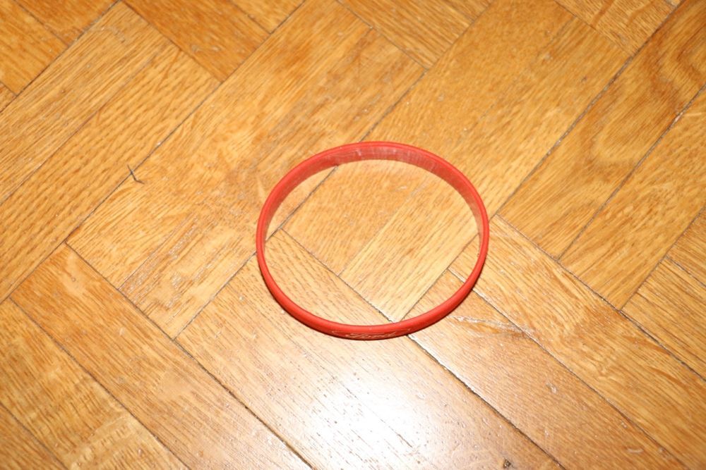 Lot de 6 bracelets Ford (AS) Bijoux et montres