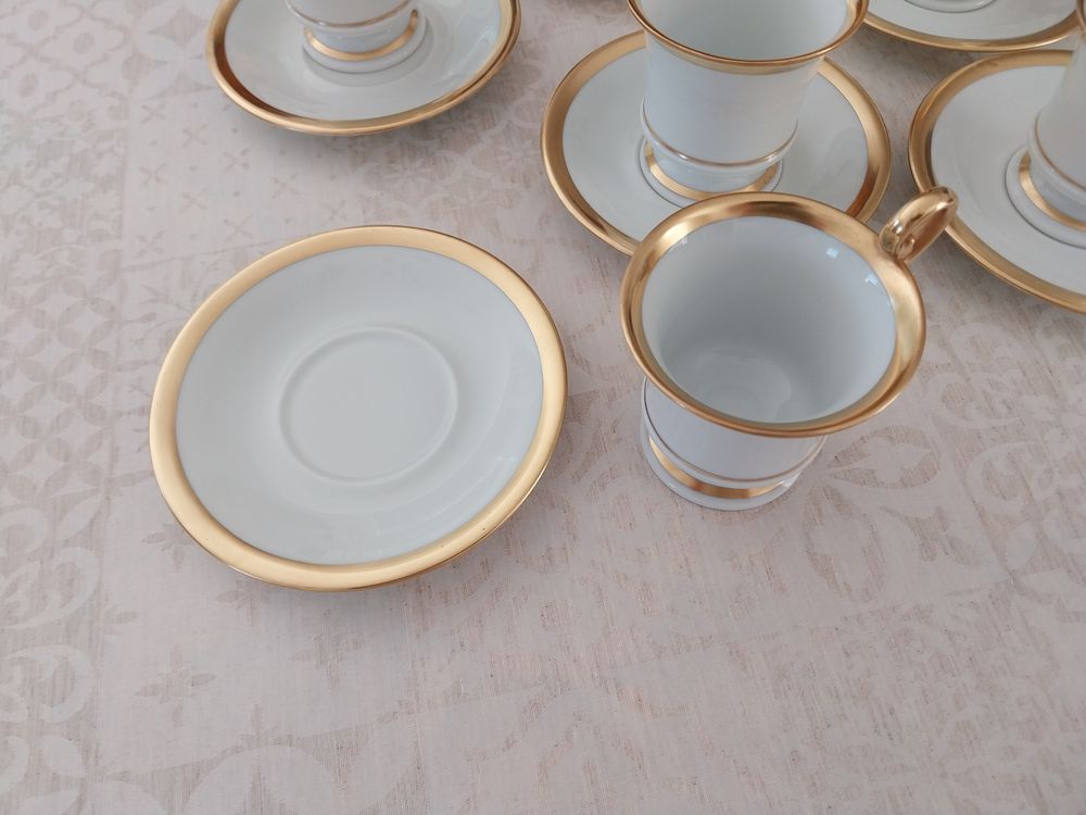 Service &agrave; caf&eacute; NAPOL&Eacute;ON en porcelaine de Limoges Giraud Décoration