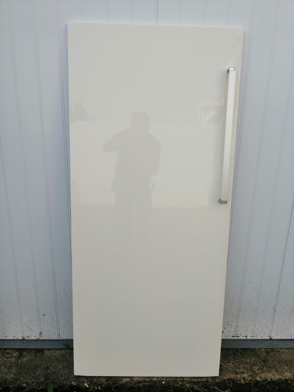 Porte de placard bois laqu&eacute; Bricolage