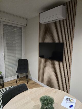  Appartement à louer 2 pièces 35 m²