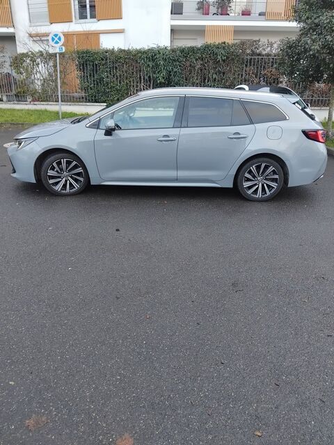 Toyota Corolla Hybride 122h Active 2023 occasion Cachan 94230