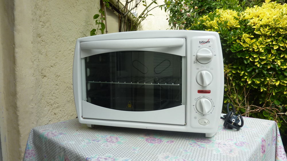 Four grill Electroménager