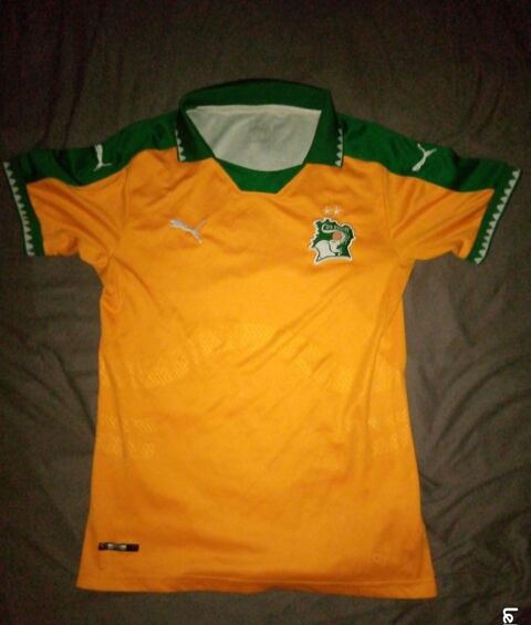 T shirt football Cote d'Ivoire Puma - taille M 14.99 Beauchamp (95)