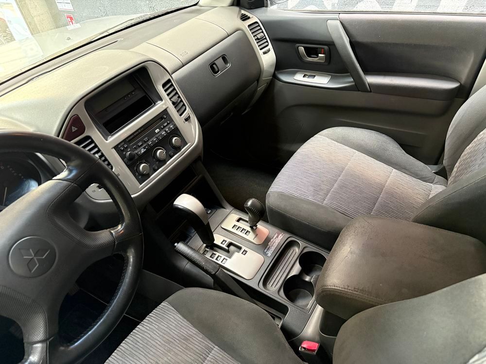 Pajero 3,2 dis ch&acirc;ssis long 2026 occasion 83260 La Crau