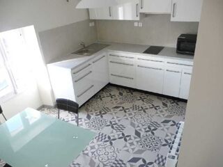  Appartement à louer 3 pièces 37 m²