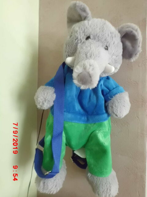 PELUCHE SAC A DOS ELEPHANT BLEU ET VERT 14 Oignies (62)