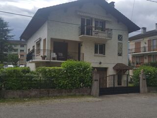  Maison � vendre 9 pi�ces 300 m�