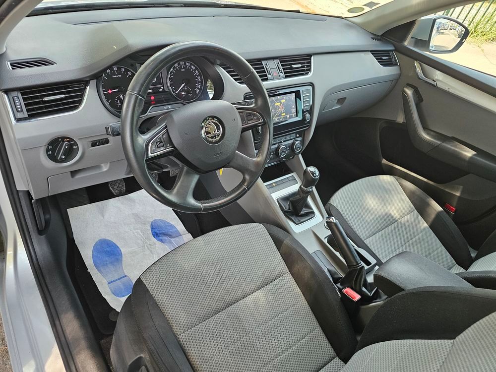Octavia Combi 2.0 TDI 150 ch CR FAP 4x4 Green Tec Ambition 2014 occasion 34690 Fabr&egrave;gues