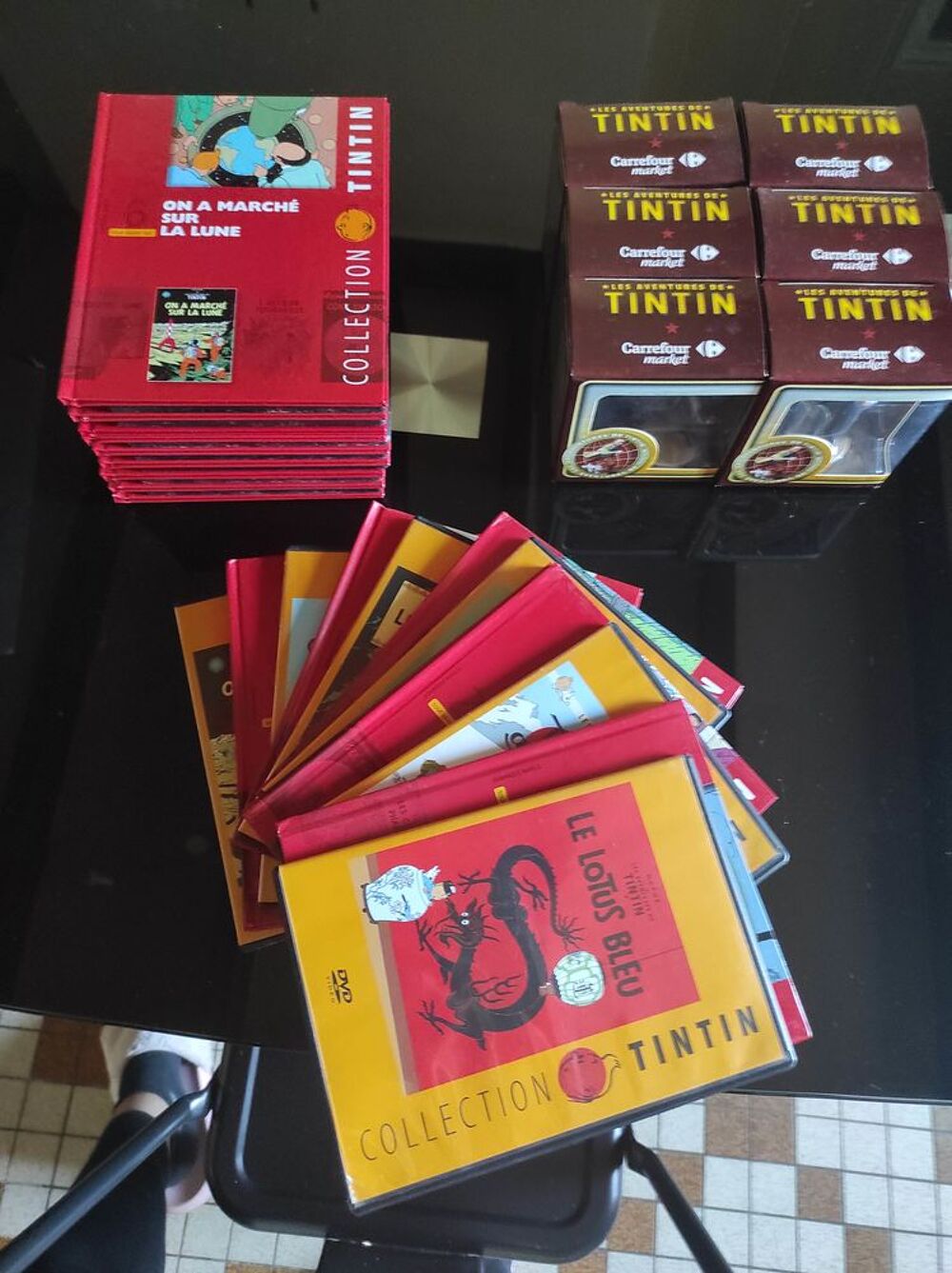 Collection de Tintin. Livres DVD et lot de 6 figurines. Audio et hifi