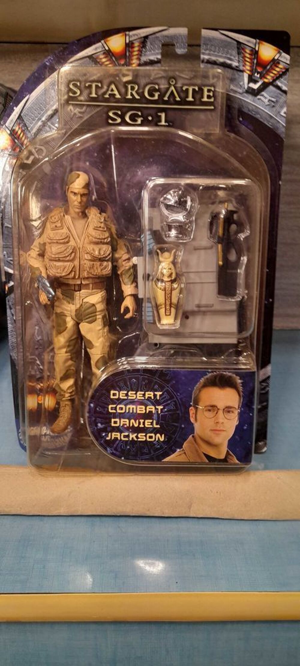 stargate sg-1 figurines 