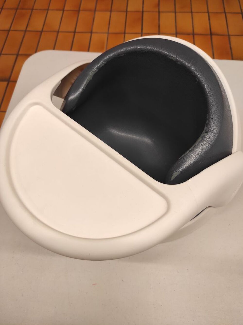 Si&egrave;ge b&eacute;b&eacute; avec plateau Mobilier enfants
