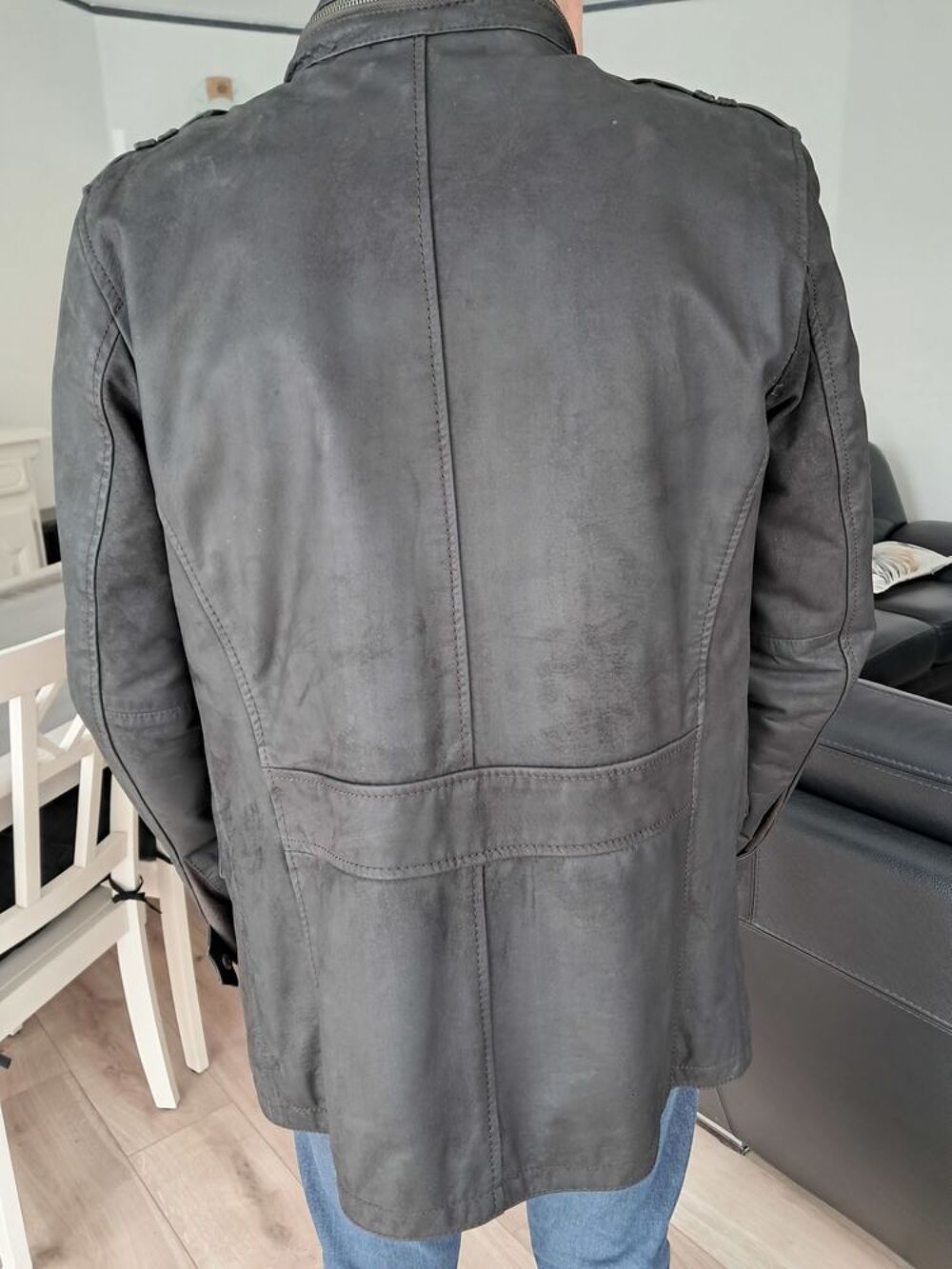 Veste homme noire &agrave; poches en cuir V�tements