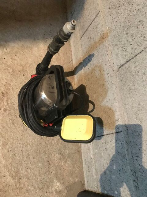 pompe � immerger 50 La Roche-sur-Yon (85)