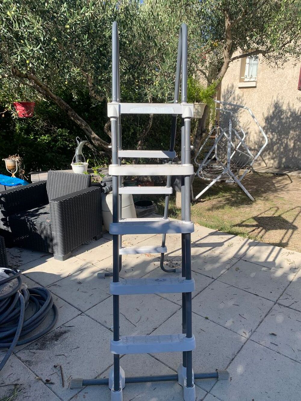 &Eacute;chelle de piscine Jardin
