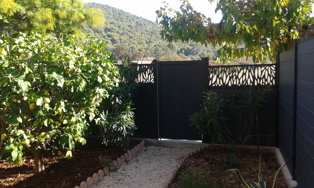   T2 rez de chaussée  CLIMATISE à  Carqueiranne Provence-Alpes-Côte d'Azur, Carqueiranne (83320)