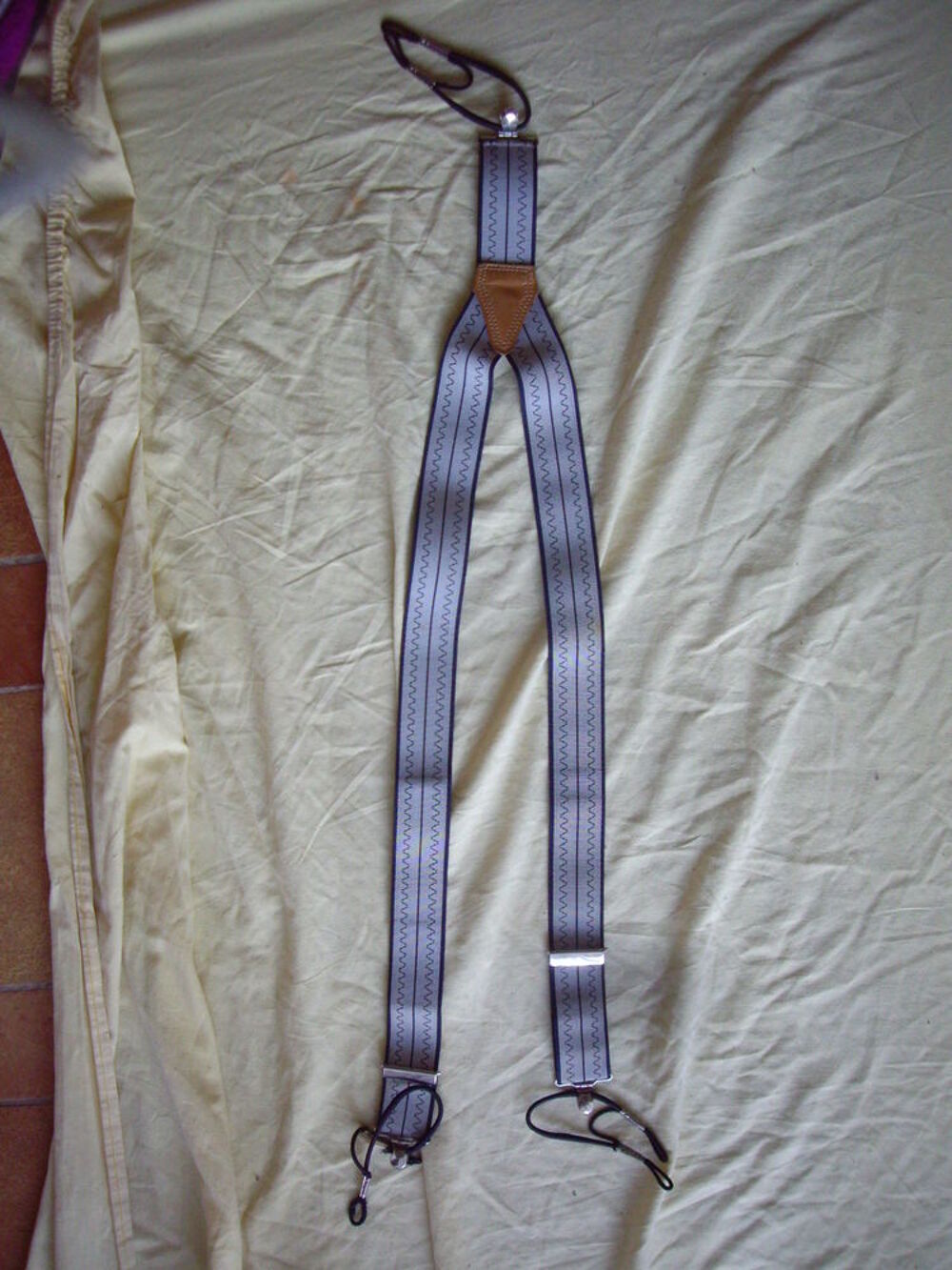 Bretelles porte-pantalons Vêtements