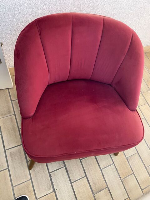 Fauteuil crapaud rouge 30 Palavas-les-Flots (34)