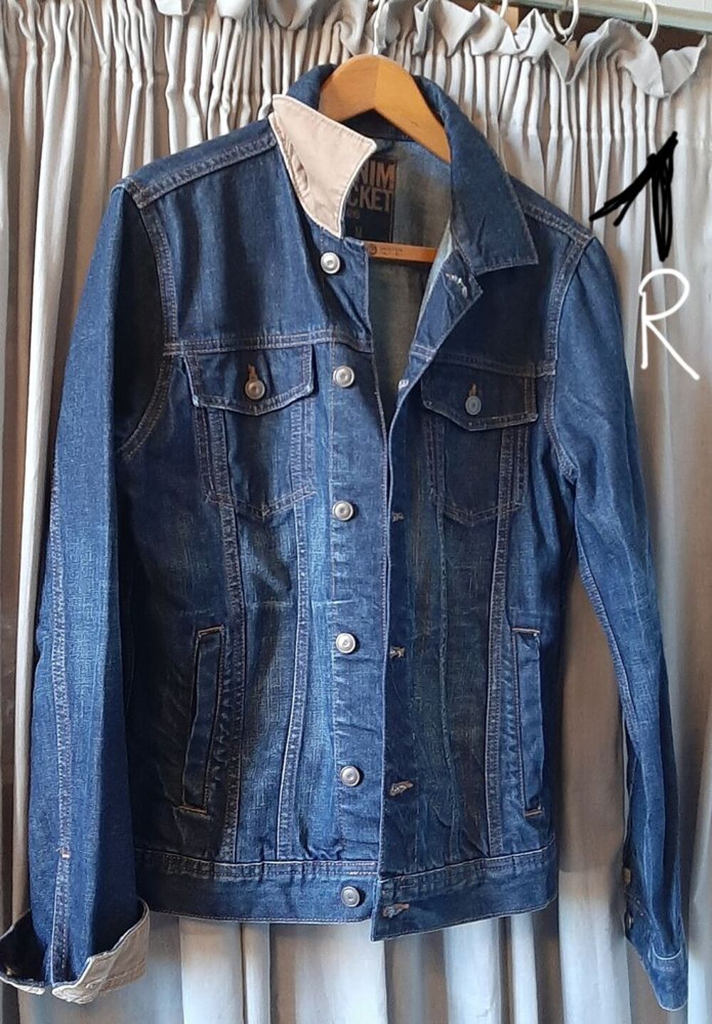 Belle Vestes Jeans taille M , TBE Vêtements