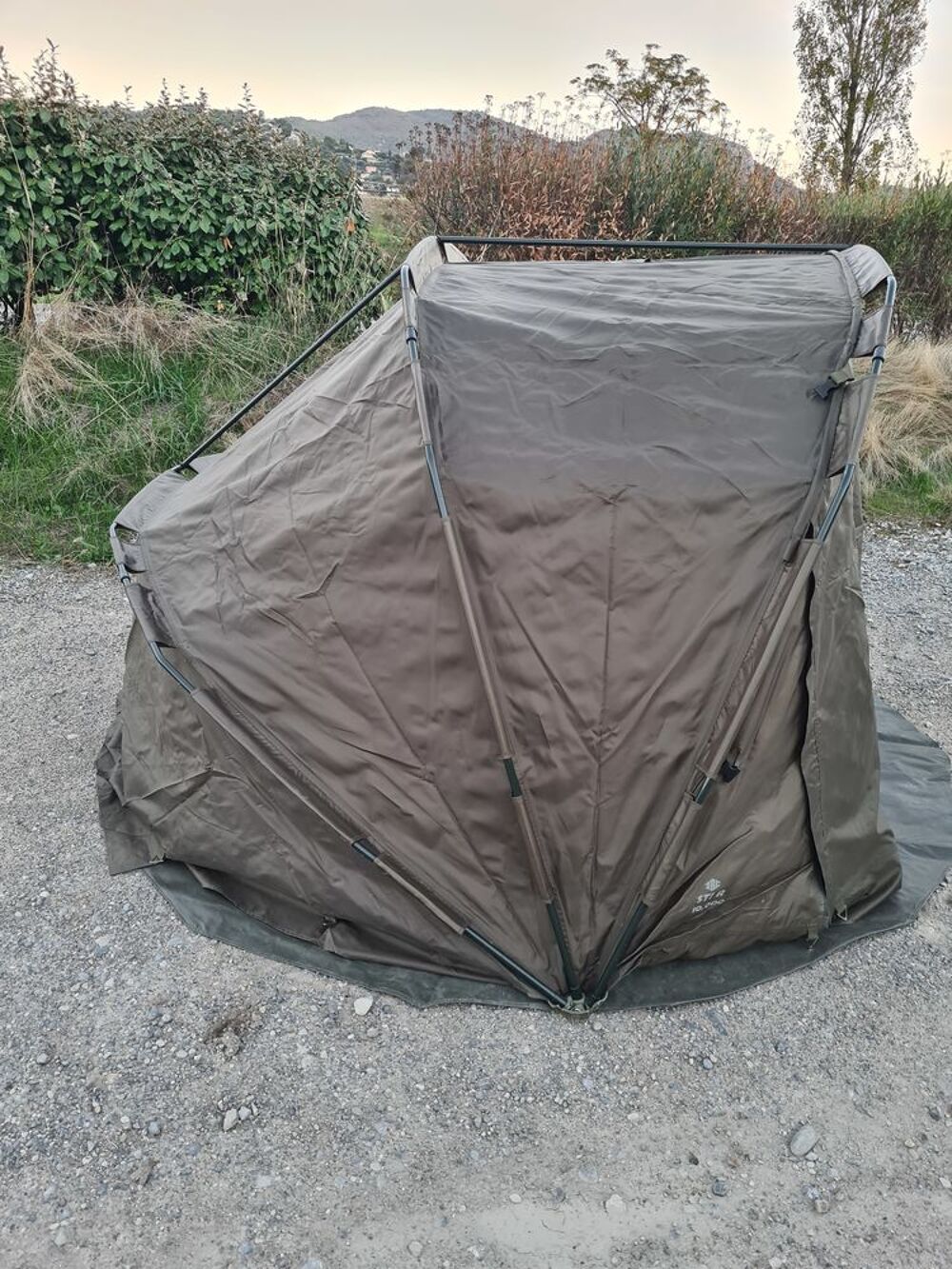 tente p&ecirc;che carpe ou autre Sports