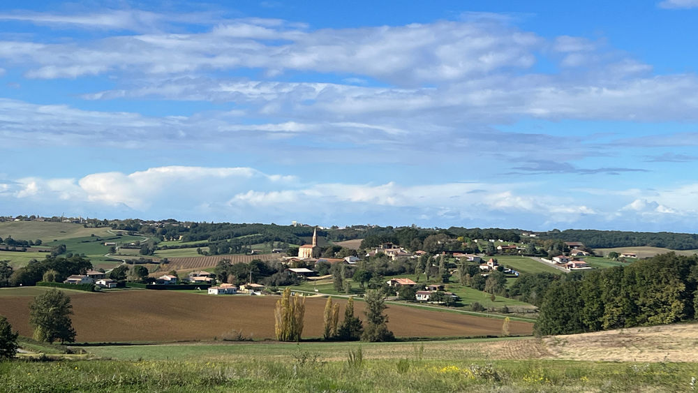 Vente Terrain Terrain A bâtir  dans lotissement proximité village , Gensac