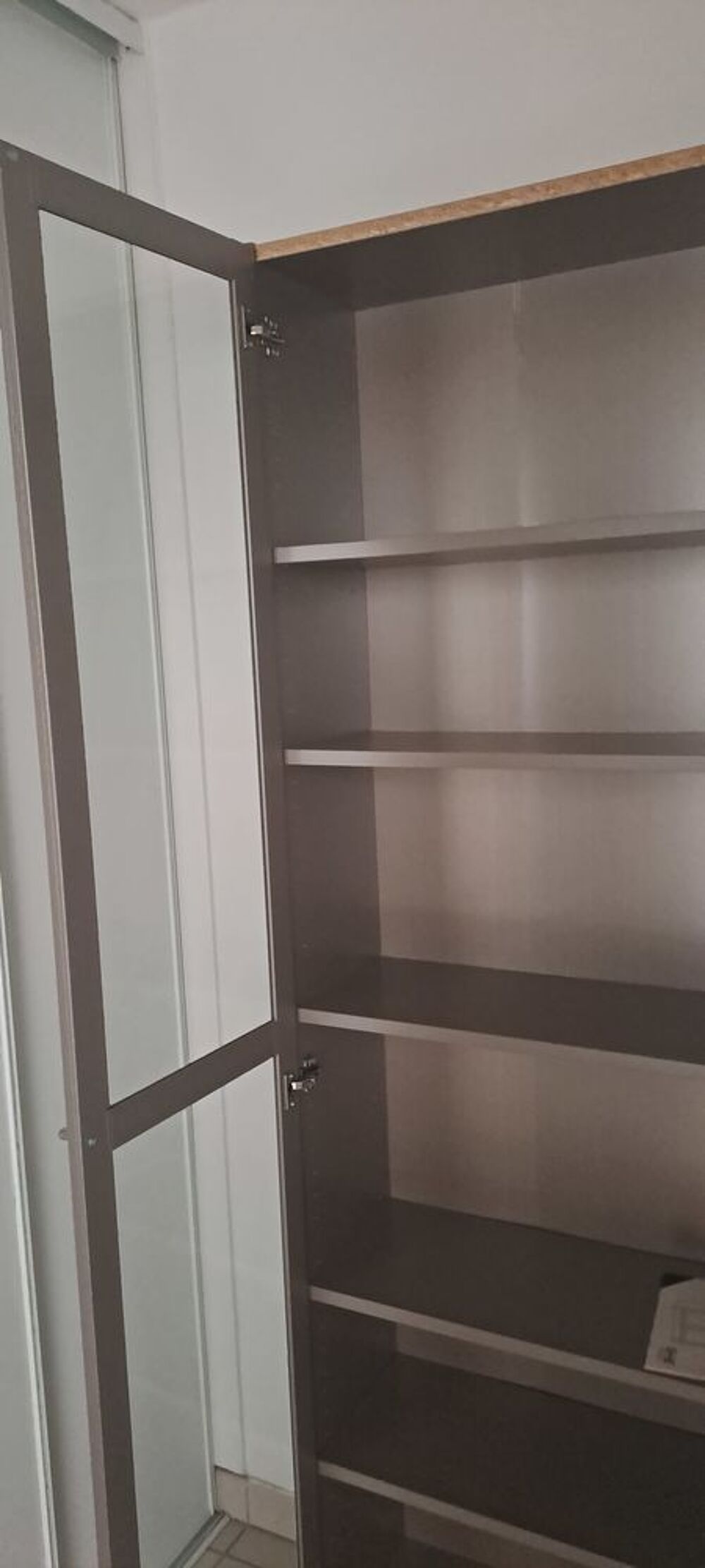 Biblioth&egrave;que avec portes - IKEA Meubles