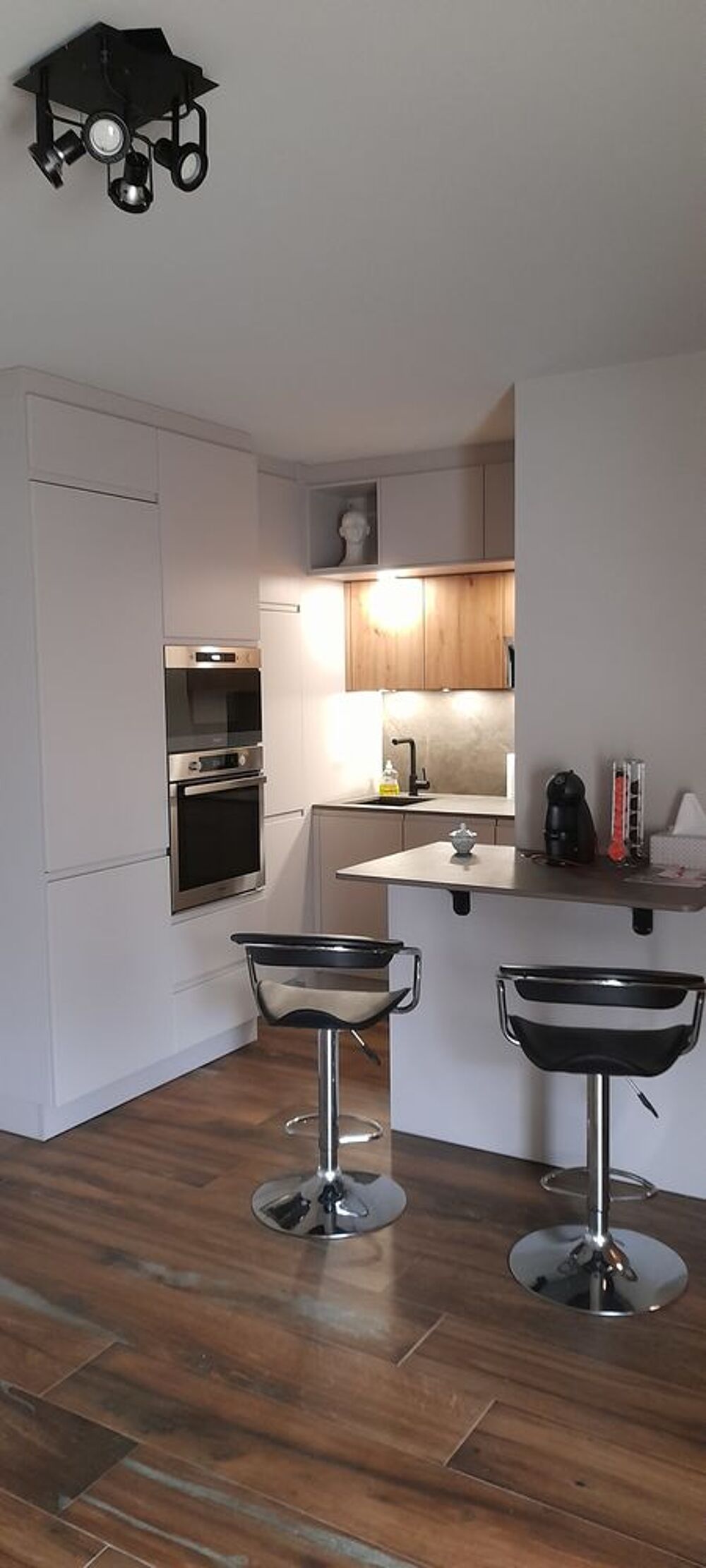 Vente Appartement Très beau T2 en plein centre de la Chapelle Sur Erdre + Park La chapelle-sur-erdre
