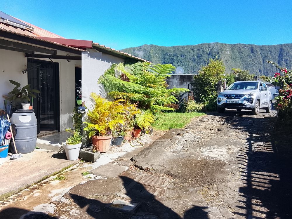 Maison 6 pièces 100 m² · à Saint-Joseph · 100 m² · 120 000 €