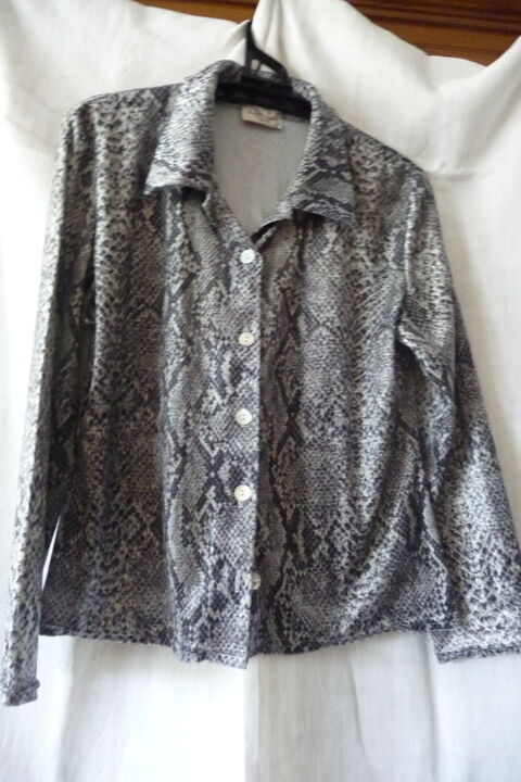 CHEMISIER FEMME T 40 MARQUE  ICI ET MAINTENANT  6 Beynost (01)