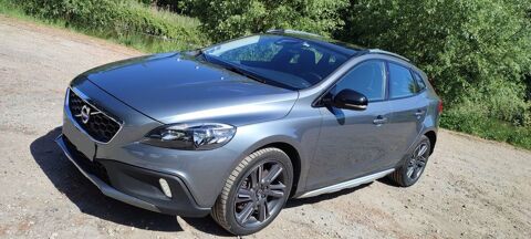 Volvo v40 Cross Country D2 120 Oversta Edition