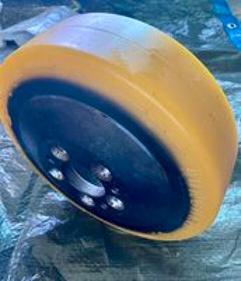 Pieces d&eacute;tach&eacute;es et accessoires Mat&eacute;riel de Levage  occasion 39200 Saint-Claude