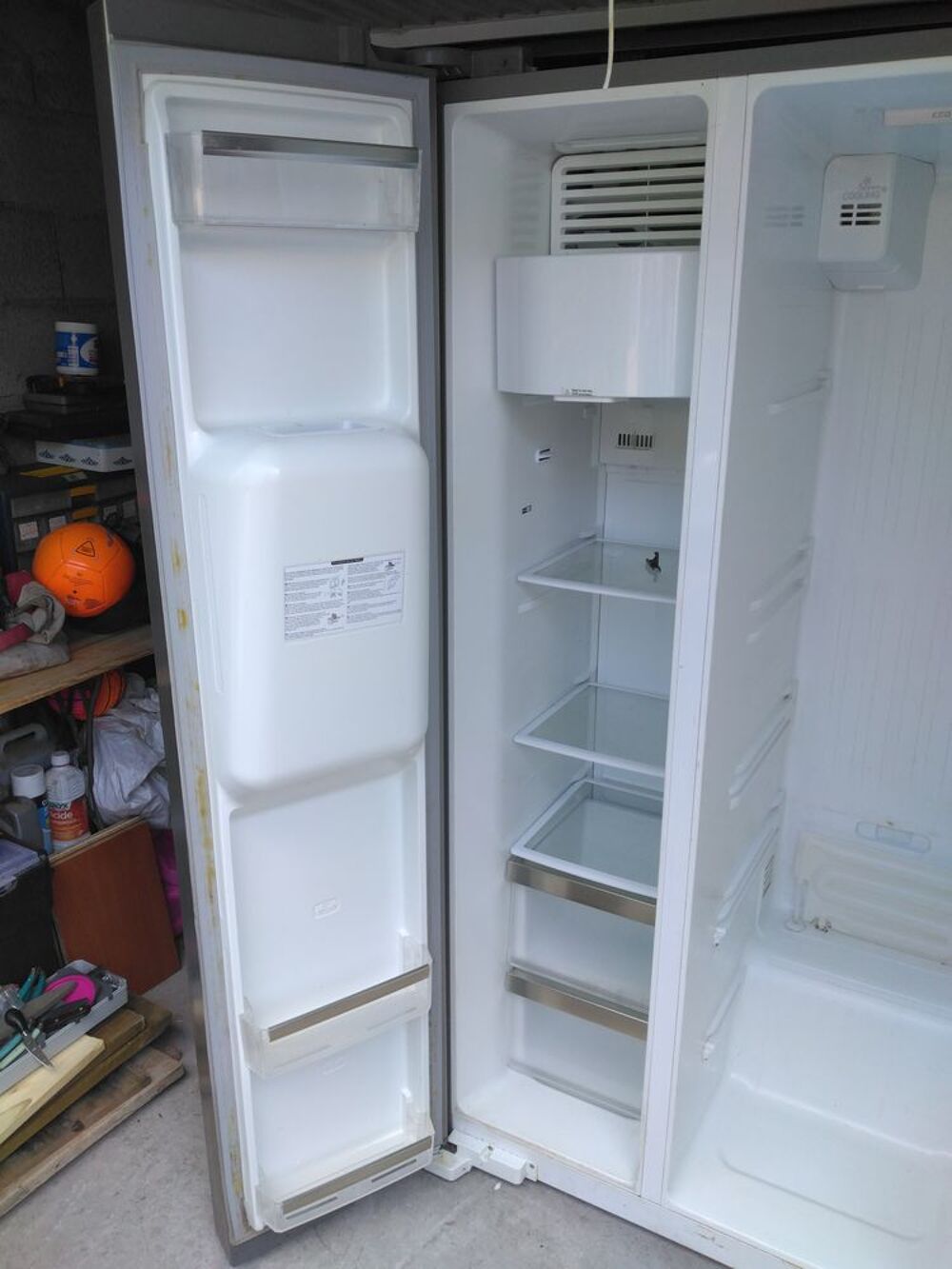 frigo am&eacute;ricain avec le complet de filtration d'eaux Electrom�nager