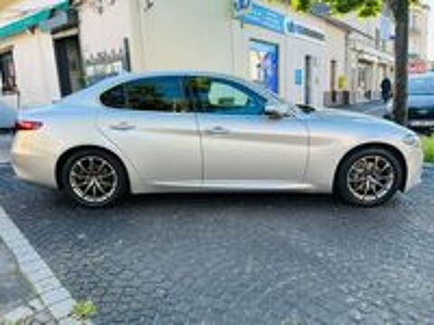 Giulia 2.2 136 ch AT8 Edizione 2019 occasion 78800 Houilles