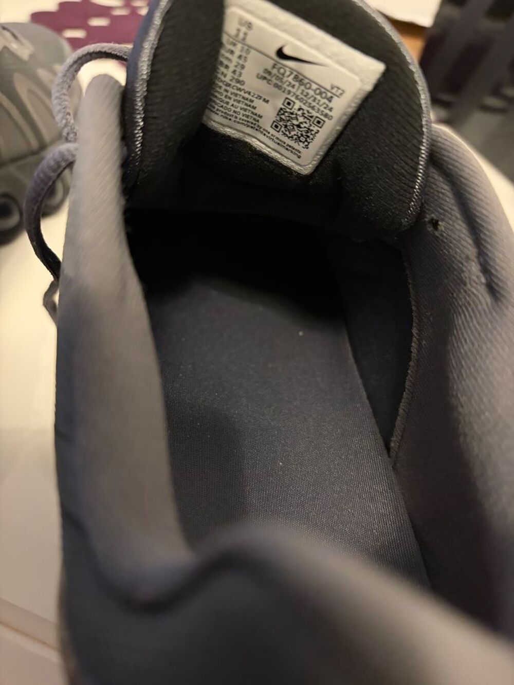 nike aire max dn 8 neuf jamais servi taille 45 Sports
