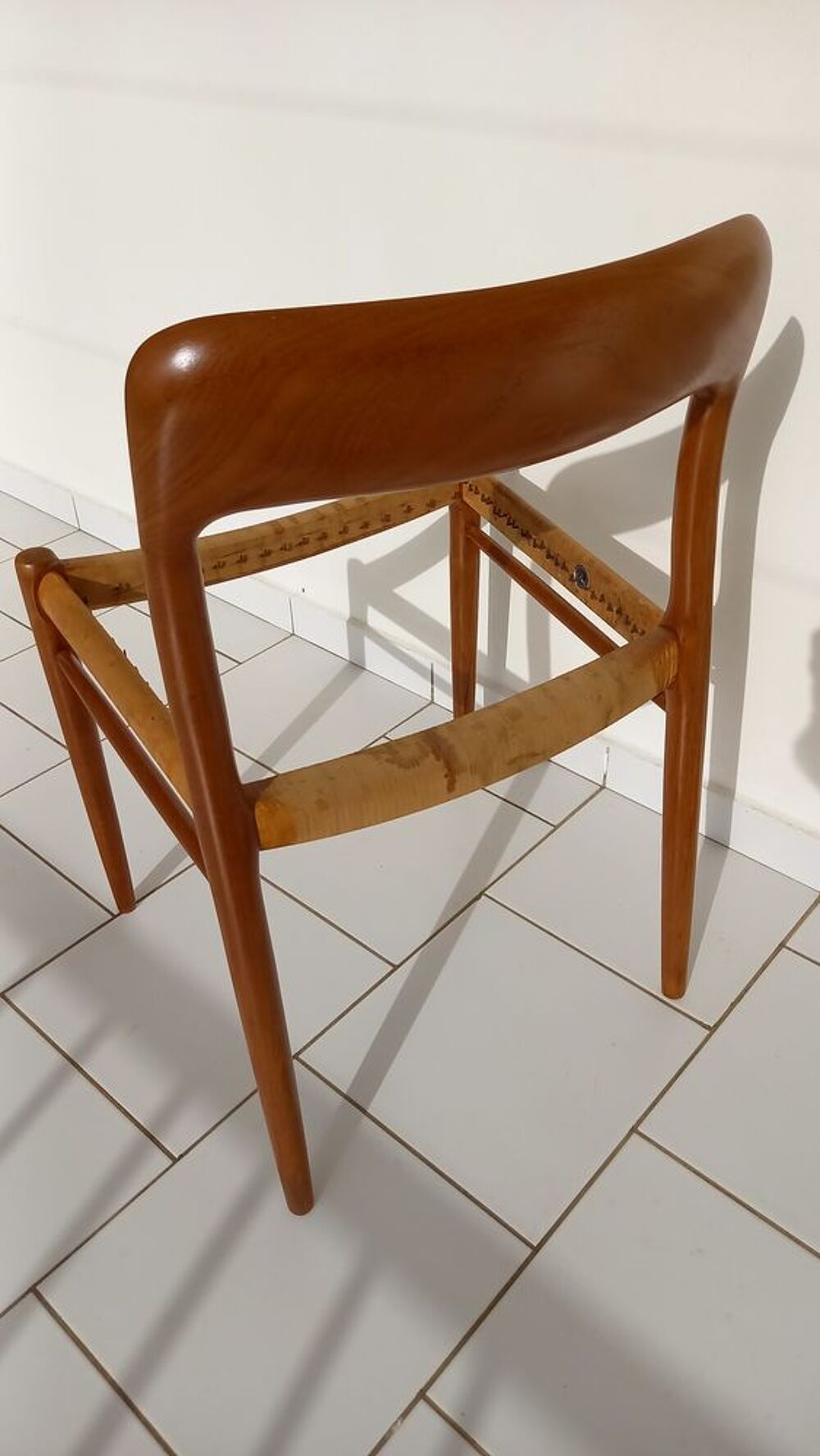 Chaise JL Moller Audio et hifi