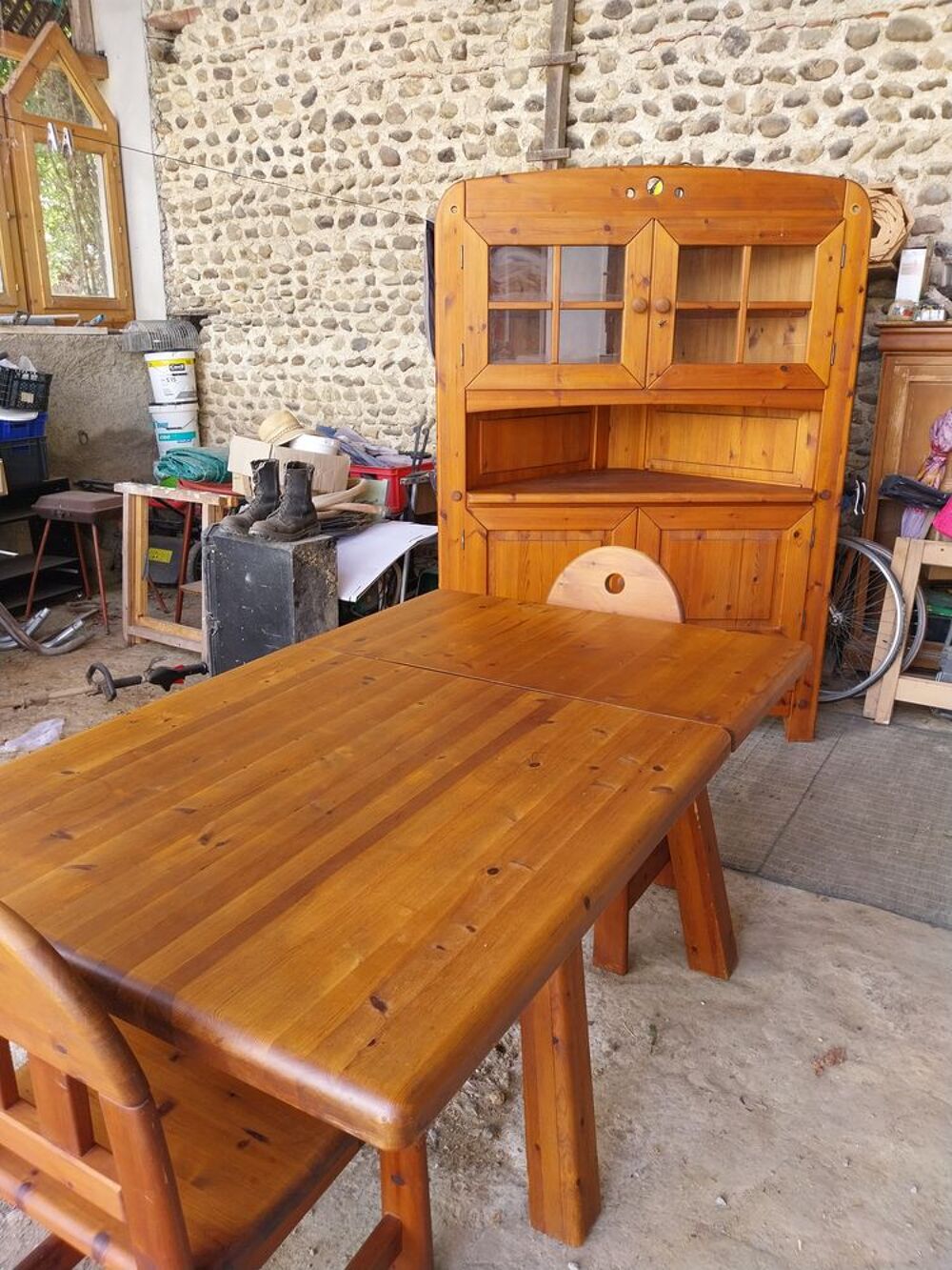 meuble et table bois massif tr&egrave;s non etat Meubles