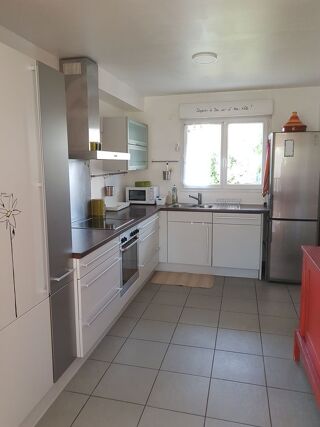  Maison à louer 6 pièces 130 m²
