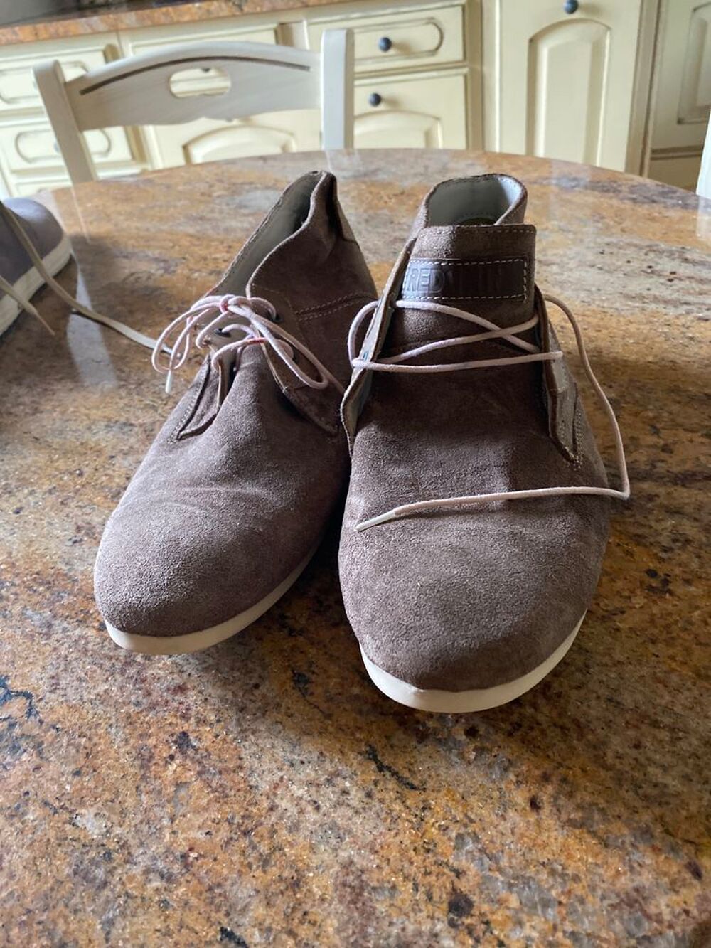 Chaussures Chaussures