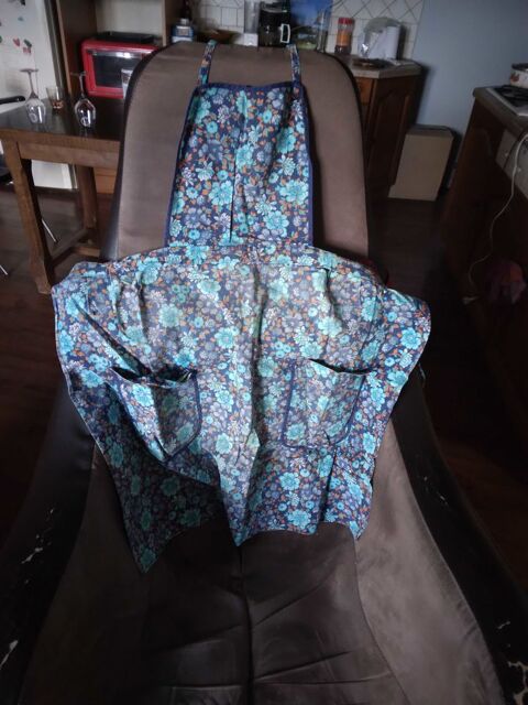 Tablier 5 Marcenod (42)