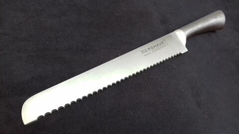 Couteau � pain BERGHAUS 30 Cagnes-sur-Mer (06)