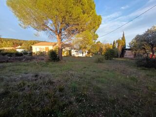 Terrain  vendre 1200 m Le luc