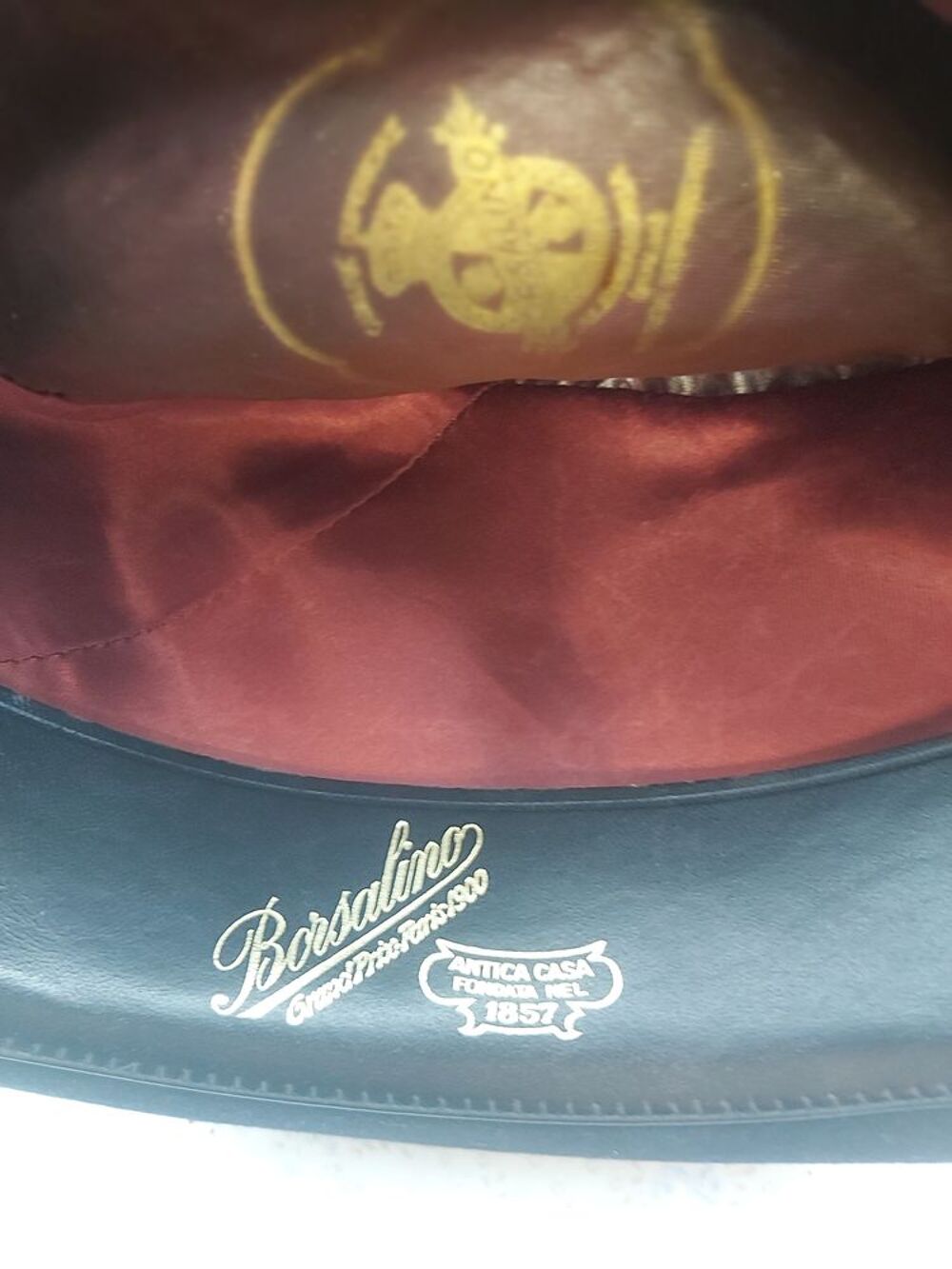 Chapeau borsalino V�tements