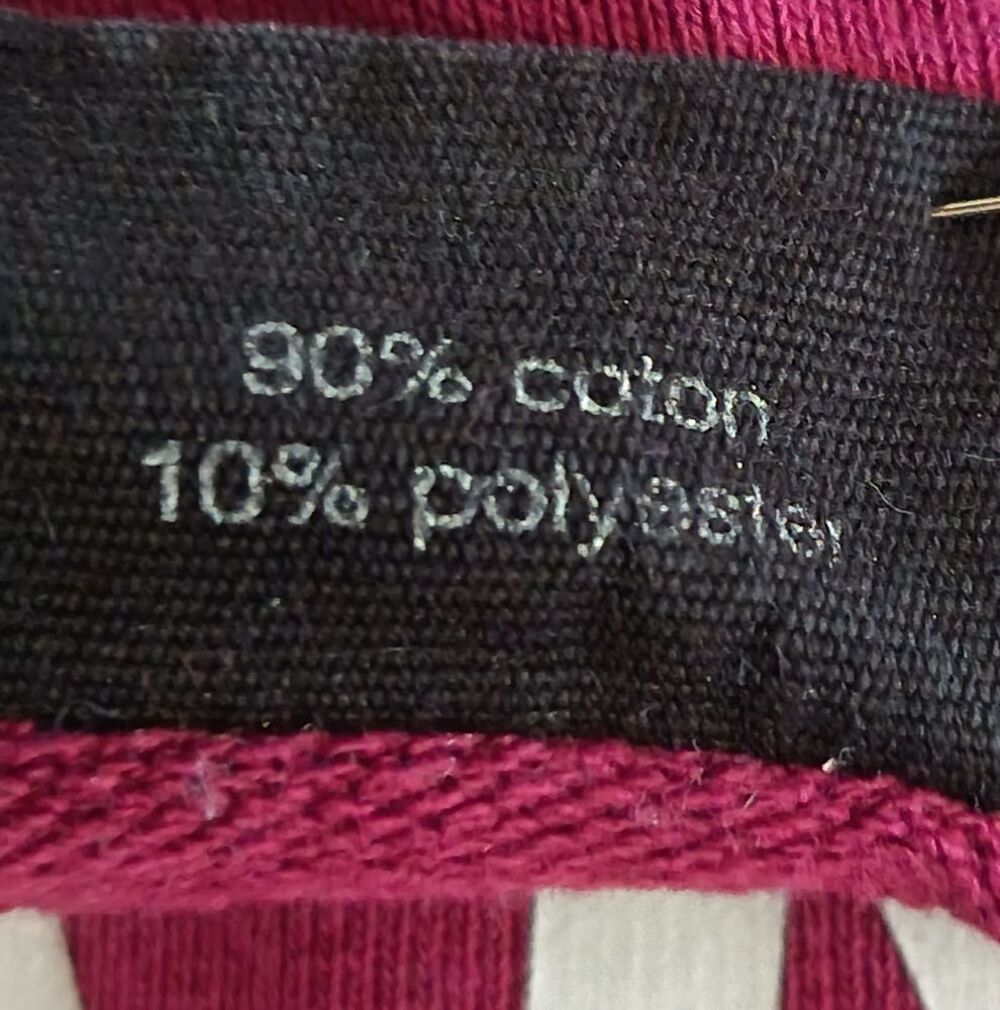 Pull avec texte humour Chiante 01 Taille L rose fuchsia
Vêtements