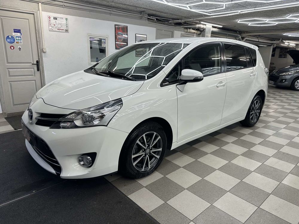 Verso 124 D-4D 7pl FAP Active 2014 occasion 06600 Antibes