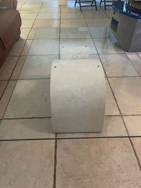 Table basse design 400 Carry-le-Rouet (13)