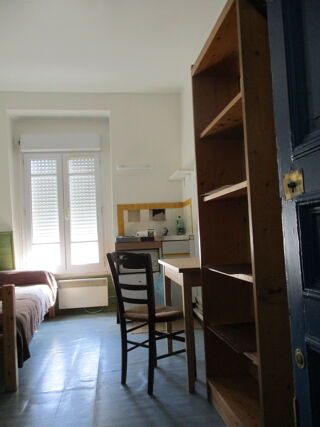  Appartement  louer 1 pice 11 m Paris