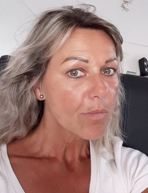 Bonjour, 
Je suis aide m&eacute;nag&egrave;re CESU . 0 86110 Varennes