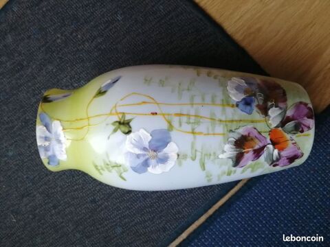 vase porcelaine à fleurs décoration maison rose tulipe iris Sarzeau (56)