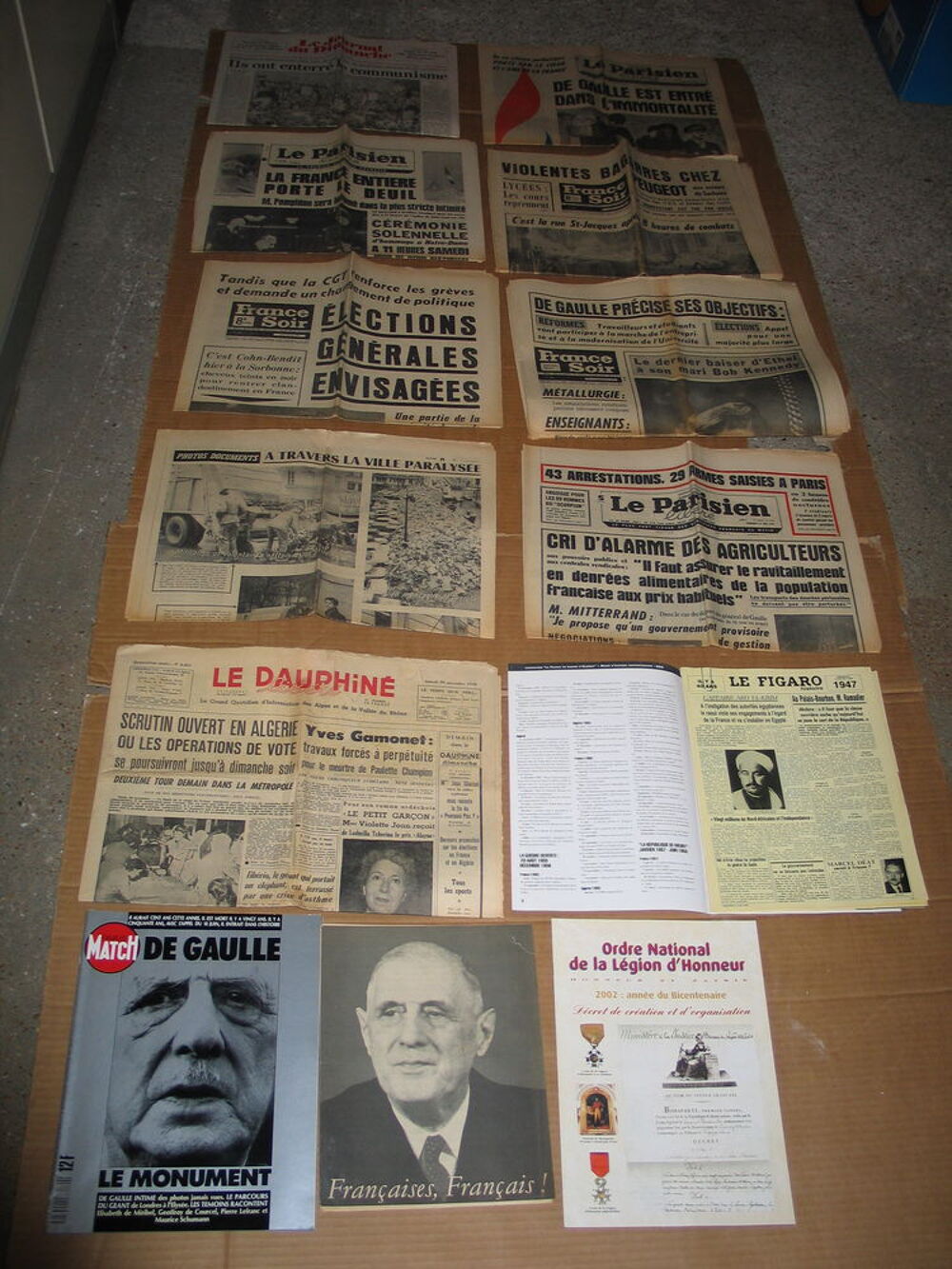 Journaux et magazines &eacute;v&eacute;nementiels de collection Vintage 