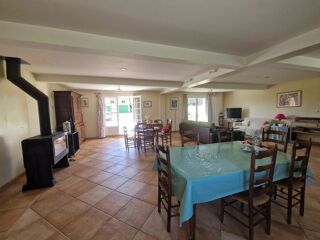  Maison à vendre 8 pièces 231 m²