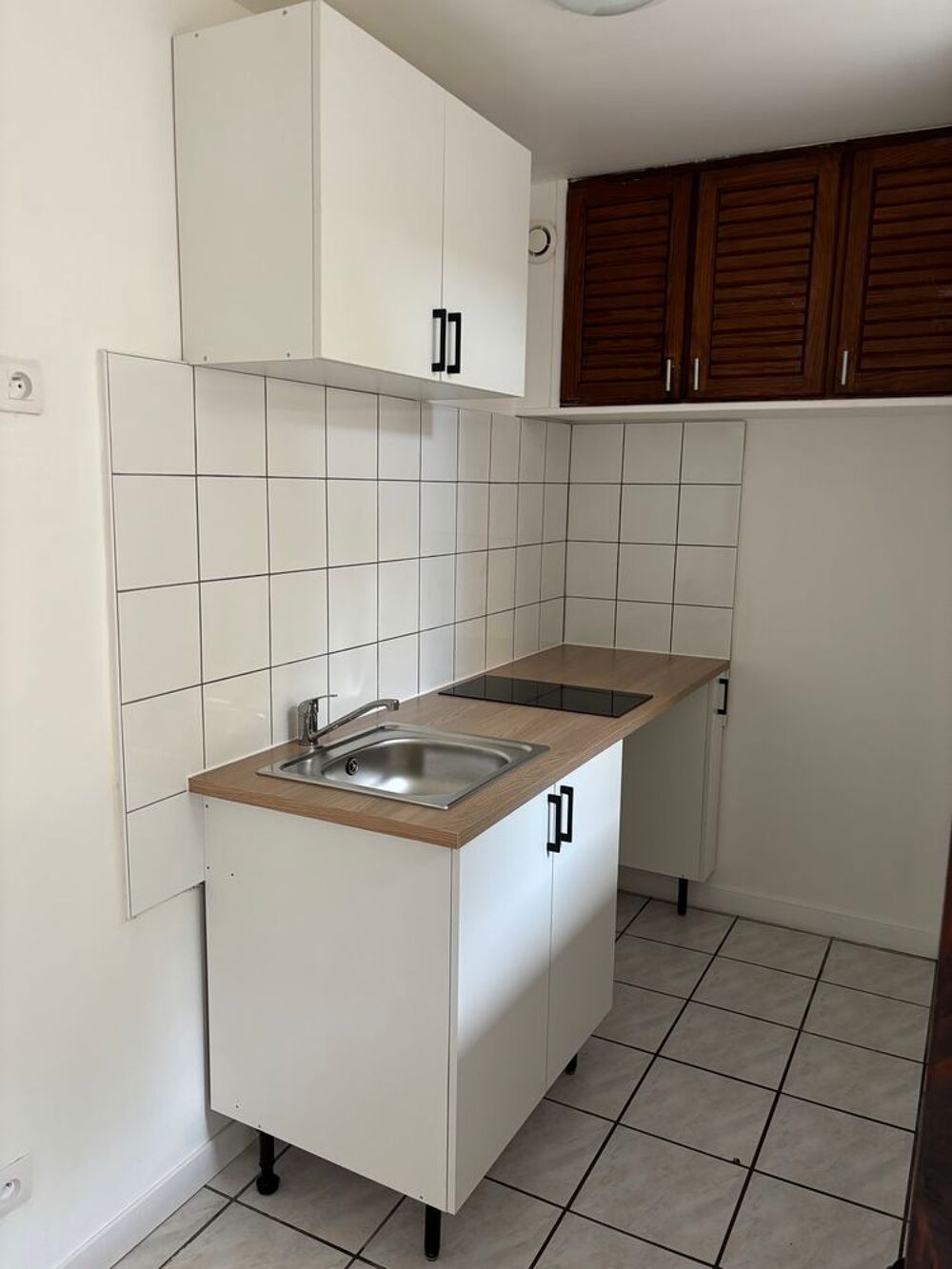 Location Appartement F2 centre ville avec terrain et cave Lizy-sur-ourcq